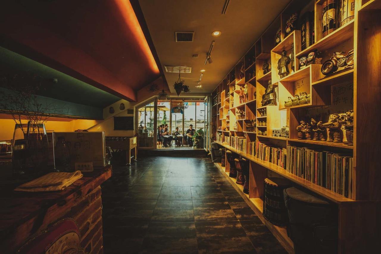 Zerg Backpackers Youth Hostel 西安市 エクステリア 写真